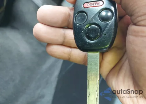 2005 Honda Accord 2.4 Ex z USA, uszkodzony, nr VIN 1HGCM567X5A167388